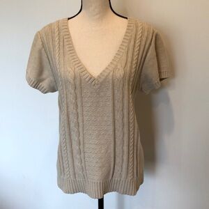 Mountain Lake sweater short sleeves beige SZ L cable knit V neck